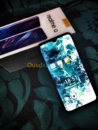 Realme Q thumbnail 3