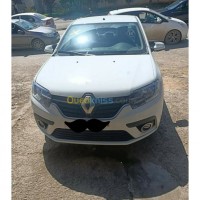 الجزائر-الكاليتوس-نقل-و-سائقون-سائق-بسيارة-خاصة