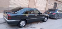 setif-algerie-berline-mercedes-benz-classe-c-220-exclusive-1996