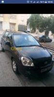 bordj-bou-arreridj-algerie-break-familiale-kia-carens-2008