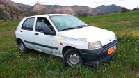 tissemsilt-lardjem-algerie-citadine-renault-clio-1-1995