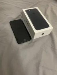 Apple iPhone 7
