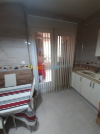 الجزائر-شراقة-ديكورات-و-ترتيب-stores