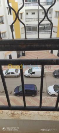 مستغانم-الجزائر-شقة-kra-llaatl-shk-3-ghrf-mstghanm