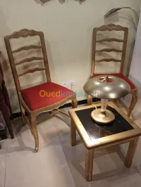 Tête à tête doré + table basse chaise 