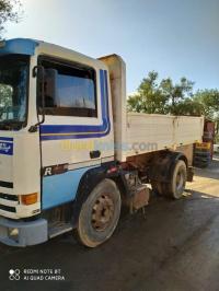 tizi-ouzou-maatka-algerie-camion-renulte-1989