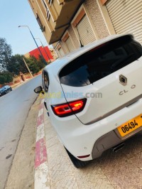 غليزان-سيدي-امحمد-بن-علي-الجزائر-سيارة-صغيرة-renault-clio-4-gt-line-2019