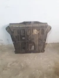 Cache moteur  duster
