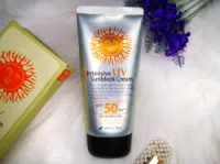 Écran Total intensive UV SPF 50+/PA+++