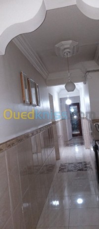الجزائر-الكاليتوس-شقة-vente-appartement-f4-alger-les-eucalyptus