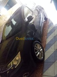 بومرداس-بني-عمران-الجزائر-صالون-سيدان-renault-symbol-extrême-2018