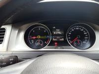 عنابة-الجزائر-سيدان-متوسطة-volkswagen-golf-7-trendline-2014