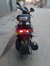 الجلفة-الجزائر-دراجة-نارية-سكوتر-sym-loujia-2020