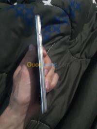 Oppo F1s thumbnail 3