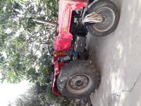 بجاية-بني-معوش-الجزائر-جرار-mahindra-585-2011