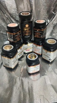 العسل-ومشتقاته-miel-de-manuka-new-zealand-guarantie-المحمدية-الجزائر
