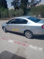 tiaret-mechraa-safa-algerie-grande-berline-volkswagen-passat-2009