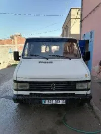 Peugeot J5