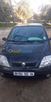 skikda-sidi-mezghiche-algerie-break-familiale-renault-scenic-2002