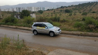 annaba-algerie-tout-terrain-suv-toyota-rav4-2006