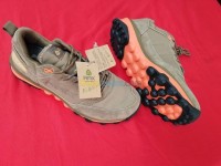 الأغواط-الجزائر-رياضة-و-جري-chaussures-de-randonnées-et-marche