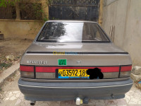 tebessa-algerie-moyenne-berline-renault-21-1989