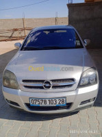 msila-magra-algerie-berline-opel-vectra-2003