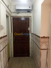 الشلف-تنس-الجزائر-شقة-byaa-shk-4-ghrf-alshlf-tns