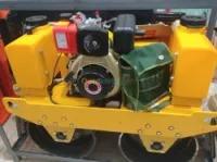 Rouleau compacteur 2 roue diazel