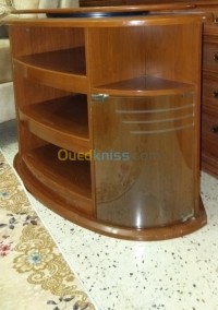 قسنطينة-الجزائر-طاولة-تلفزيون-table-tv