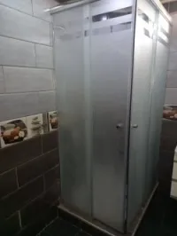 Cabine de douche 