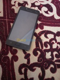 الجزائر-باب-الزوار-زرالدة-هواتف-ذكية-samsung-galaxy-grand-prime-plus