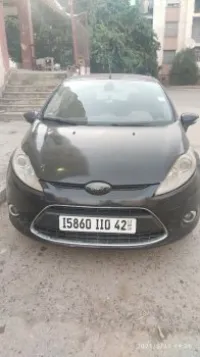 Ford Fiesta 2010 Titanium 