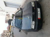 alger-centre-algerie-citadine-volkswagen-golf-3-1996