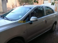 bechar-algerie-berline-chevrolet-sail-4-portes-2013