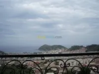 Location vacances Appartement F3 Skikda Collo