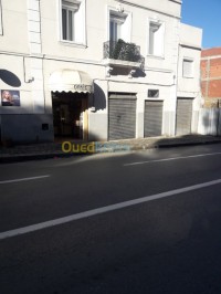 الجزائر-الأبيار-محل-vente-local-alger-el-biar