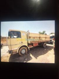 قسنطينة-الجزائر-شاحنة-sonacome-v8-1981