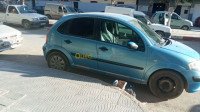 boumerdes-khemis-el-khechna-algerie-citadine-citroen-c3-2004