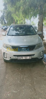 constantine-algerie-tout-terrain-suv-kia-sorento-2013