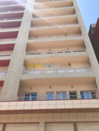 وهران-الجزائر-شقة-location-appartement-oran