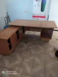 Bureau directeur en hêtre