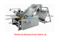 bejaia-oued-ghir-algerie-ateliers-machine-de-découpe-automatique-sacs