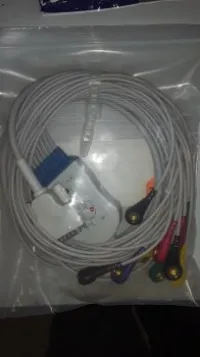 Les ventouses/les pincettes/cable ECG