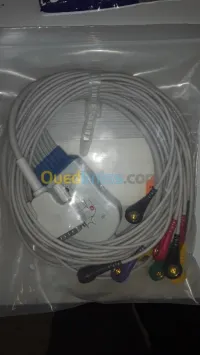 Les ventouses/les pincettes/cable ECG