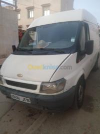 الجزائر-شراقة-عربة-نقل-ford-transit-2005