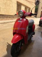 saida-algerie-motos-scooters-as-motors-retro-2018