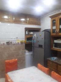 الجزائر-زرالدة-شقة-byaa-shk-4-ghrf-aljzaer-zrald