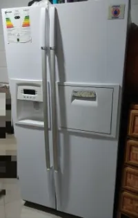 Réfrigérateur ENIEM SBS FRS U20GA