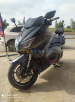 sidi-bel-abbes-algerie-motos-scooters-yamaha-t-max-2015